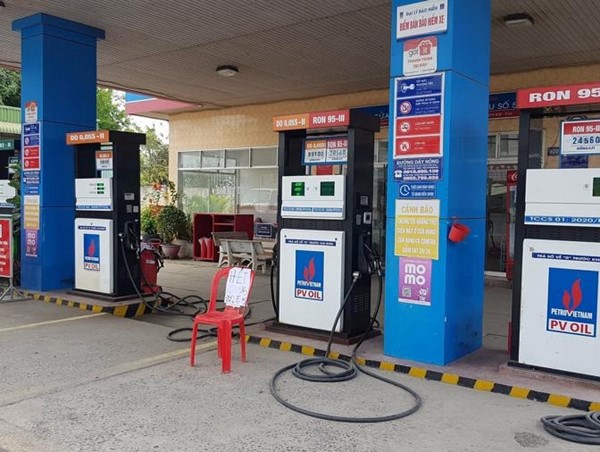 TP Hồ Chí Minh: Xe chở xăng dầu được lưu thông vào giờ cao điểm