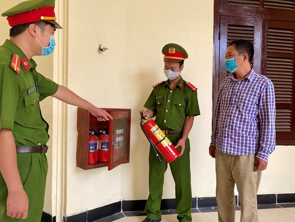 Hà Nội tăng cường công tác quản lý các ngành nghề, cơ sở kinh doanh có nguy cơ cháy, nổ cao