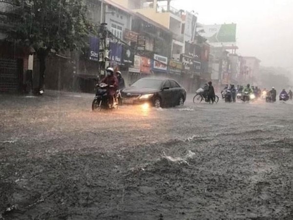 Chủ động ứng phó mưa lũ, bảo vệ công trình giao thông các tỉnh miền Trung - Tây Nguyên