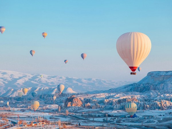 Tai nạn khinh khí cầu ở Thổ nhĩ Kỳ, 5 người thương vong