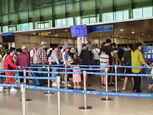 7,2 triệu hành khách qua các cảng hàng không trong tháng 10/2022