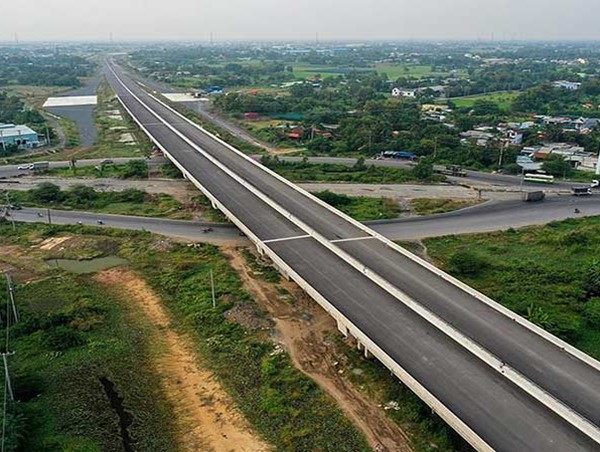 Điều chỉnh chủ trương đầu tư Dự án đường cao tốc Bến Lức - Long Thành