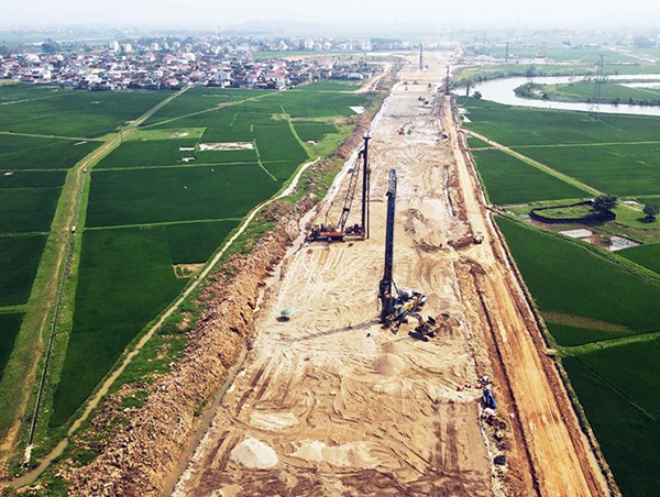 Đẩy nhanh tiến độ giải phóng mặt bằng dự án cao tốc Bắc - Nam qua Hà Tĩnh, Quảng Bình