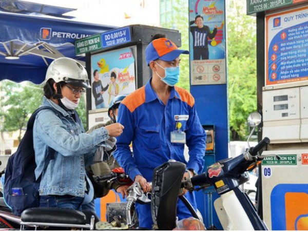  Hà Nội: Bảo đảm ổn định thị trường xăng dầu phục vụ Nhân dân