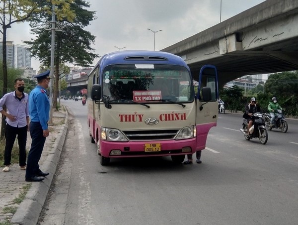 Hà Nội xử lý hơn 1.200 xe khách, xe tải vi phạm