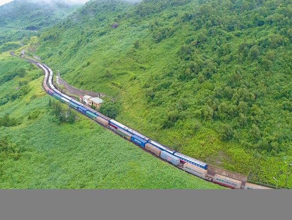 Đề xuất đầu tư, nâng cấp gia cố đường sắt khu vực đèo Hải Vân