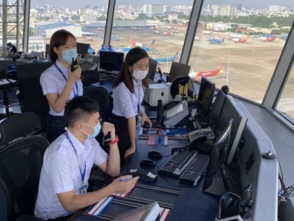 Bảo đảm hoạt động bay trong dịp Tết Dương lịch và Tết Nguyên đán Quý Mão 2023