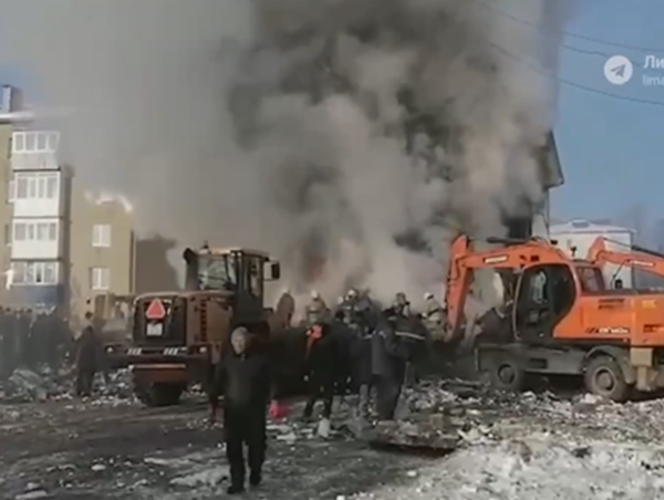 Nổ chung cư tại Nga, 18 người thương vong