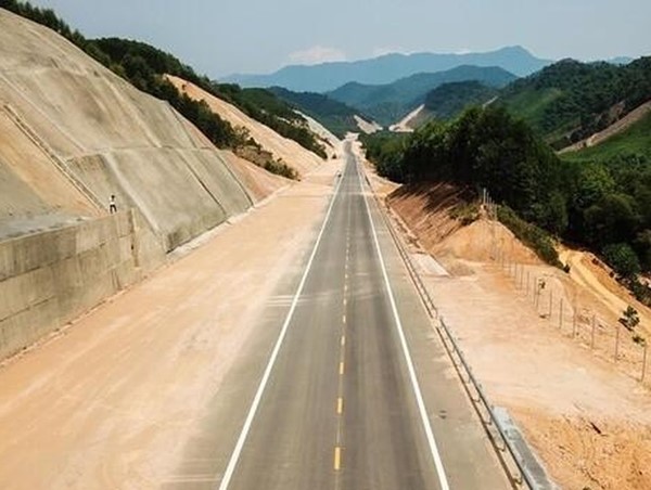 Đề xuất đầu tư 2.113 tỷ đồng làm cao tốc Hòa Liên – Túy Loan 