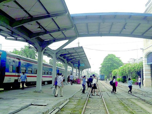 Đường sắt khuyến mãi vé nhóm đối với hành khách đi Hải Phòng, Lào Cai