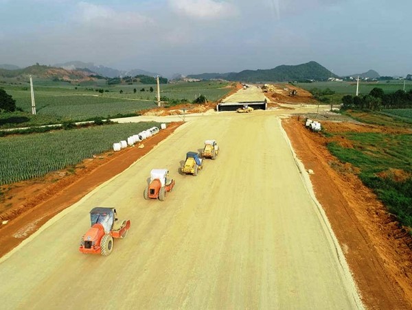 Nghiêm cấm các hành vi không đảm bảo minh bạch trong lựa chọn nhà thầu cao tốc Bắc - Nam 