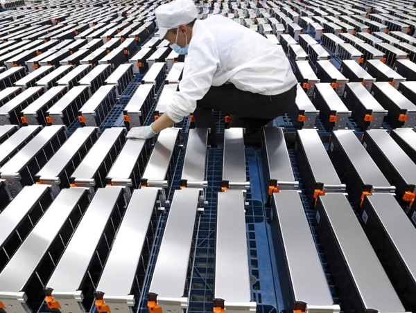 Phát triển quá nóng, Trung Quốc đứng trước nguy cơ sản xuất thừa pin xe điện gấp 300% nhu cầu