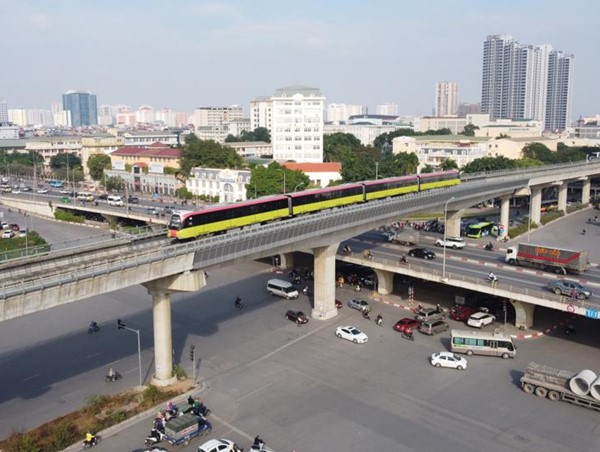 Chạy thử tích hợp toàn tuyến trên cao đường sắt Nhổn - Ga Hà Nội