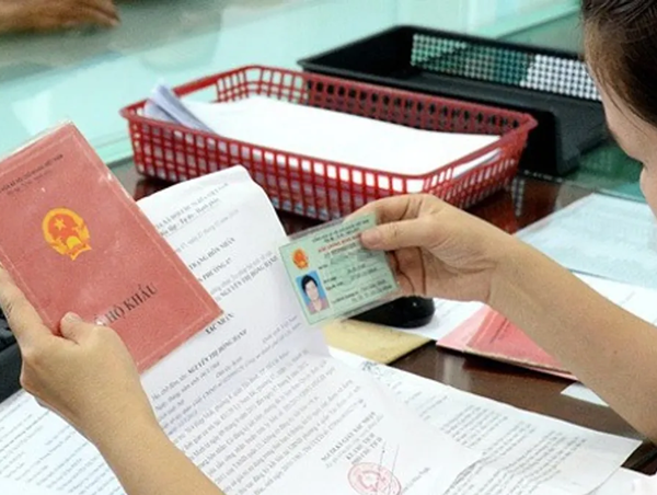 Người dân cần làm gì khi sổ hộ khẩu giấy bị "khai tử" từ 1/1/2023?