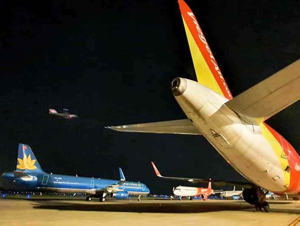 Các hãng hàng không tăng cường khai thác các chuyến bay vào ban đêm dịp Tết Nguyên đán