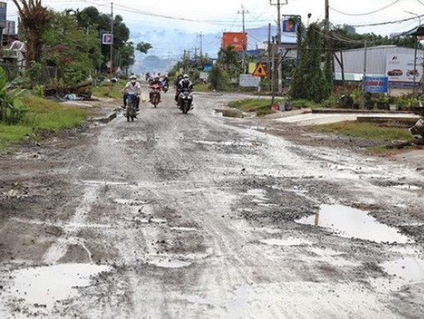 Chấn chỉnh công tác bảo trì đường bộ ở Đắk Nông