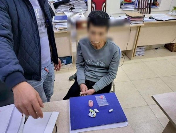 Cảnh sát 141 phát hiện lái xe ô tô vi phạm nồng độ cồn, tàng trữ ma tuý