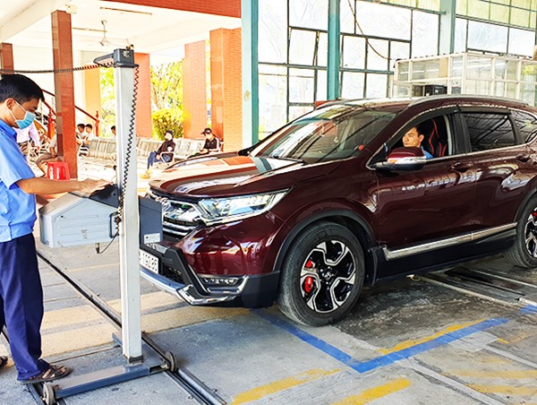 Rà soát, chấn chỉnh các bất cập tại trung tâm đăng kiểm