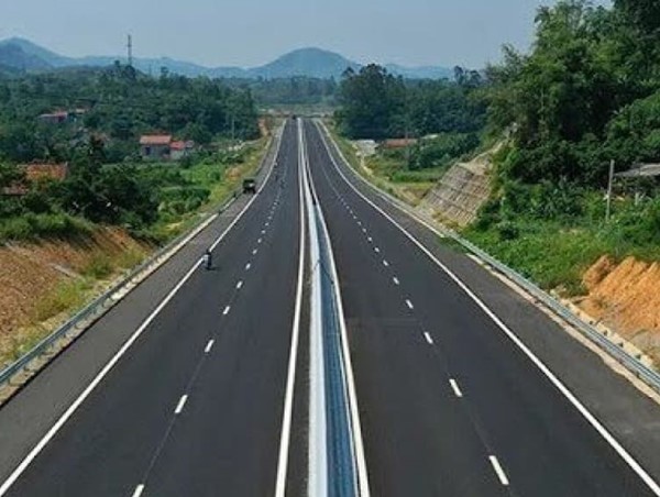 Điều chỉnh chủ trương đầu tư dự án đường cao tốc Tuyên Quang - Phú Thọ