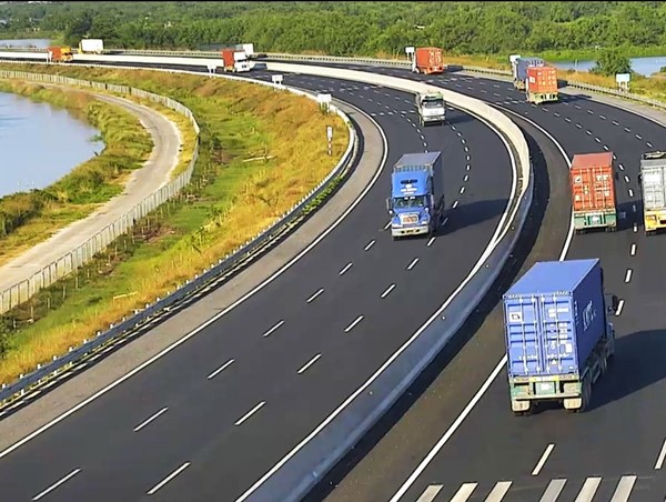 Những dấu ấn nổi bật ngành Giao thông vận tải năm 2022