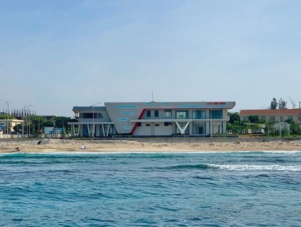 Quảng Ngãi xây dựng đê chắn sóng Cảng Bến Đình