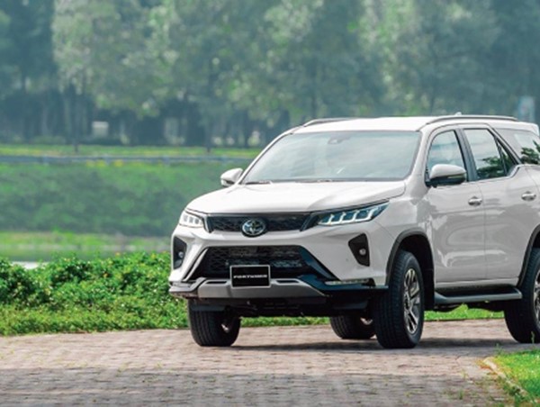Bảng giá xe Toyota mới nhất tháng 1/2023