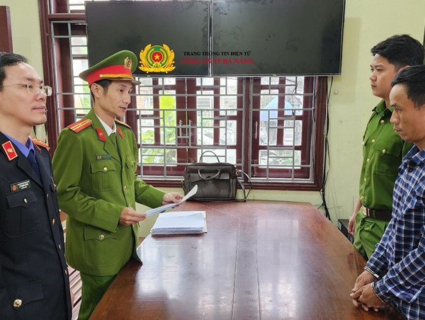 Khởi tố tài xế gây tai nạn liên hoàn khiến 3 người bị thương nặng