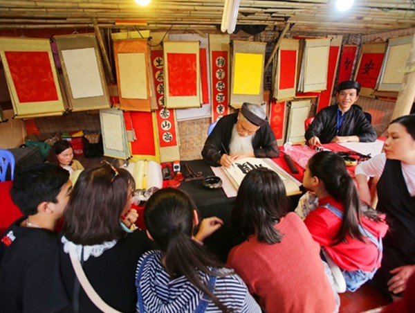 Hội chữ Xuân Văn Miếu - Quốc Tử Giám trở lại sau 2 năm tạm dừng vì Covid-19