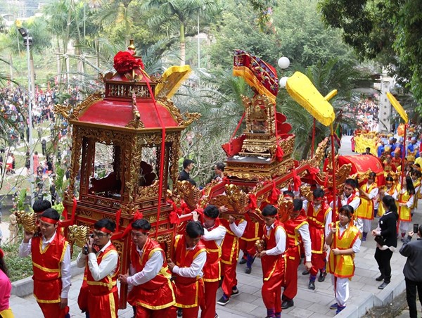 Ngăn chặn hành vi lợi dụng lễ hội để trục lợi 