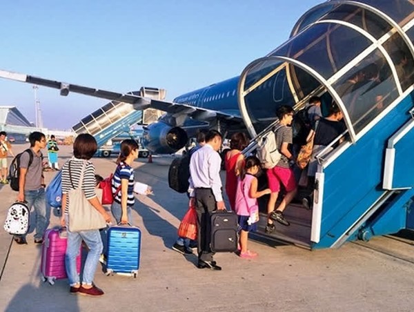 Một số khuyến cáo đối với hành khách đi tàu bay