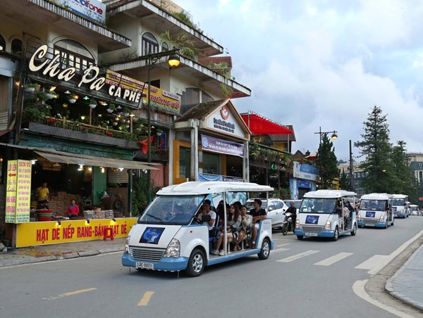 Đề nghị các tỉnh, thành báo cáo việc thí điểm hoạt động xe điện chở khách du lịch