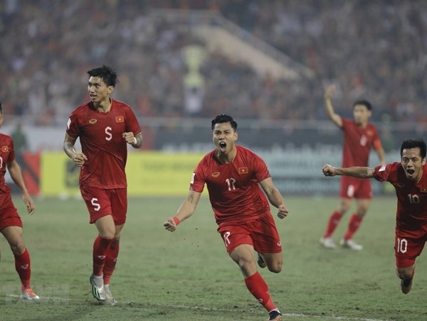  Chung kết lượt đi AFF Cup: Việt Nam hòa kịch tính Thái Lan