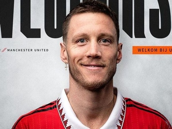 Man United công bố tân binh thay Ronaldo