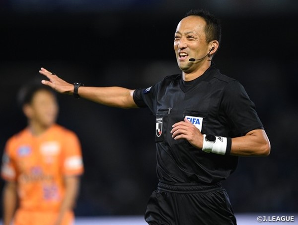 Lộ diện “vua áo đen” bắt chính trận chung kết lượt về AFF Cup 2022