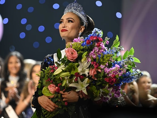 Người đẹp Mỹ đăng quang Hoa hậu Hoàn vũ 2022