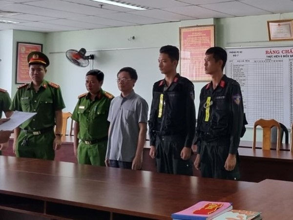 Khởi tố nguyên Cục trưởng Cục đăng kiểm Việt Nam Trần Kỳ Hình