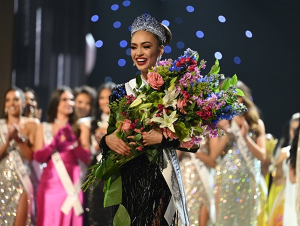 Tân Miss Universe 2022 chính thức “mất” danh hiệu Hoa hậu Mỹ
