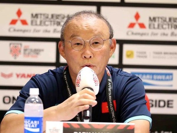 HLV Park Hang-seo bác bỏ tin đồn dẫn dắt đối thủ của tuyển Việt Nam