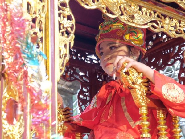 “Nữ tướng trẻ” 12 tuổi tại lễ khai hội Gióng 2023