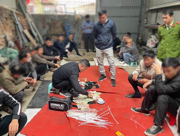 Triệt phá sới bạc trong dịp tết Nguyên đán tại huyện Phúc Thọ