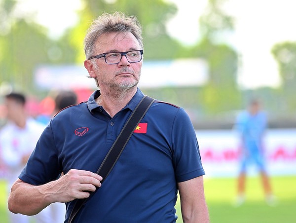 Tân thuyền trưởng tuyển Việt Nam nhận mức lương cao kỷ lục