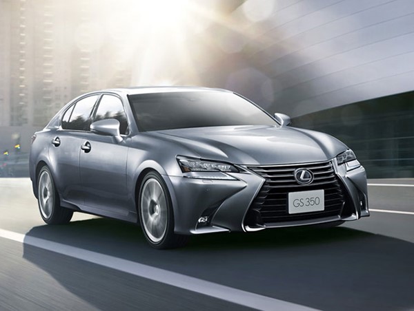 Triệu hồi một số xe Lexus tại Việt Nam do lỗi ở bình nhiên liệu