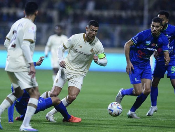 Ronaldo "khai hoả" tại Saudi Pro League