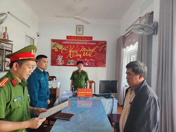 Khởi tố lái tàu trong vụ chìm ca nô làm 17 người chết tại biển Cửa Đại