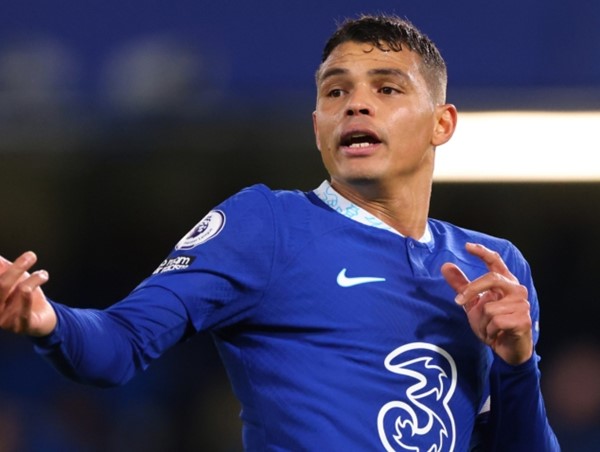 Thiago Silva ký hợp đồng gia hạn với Chelsea 