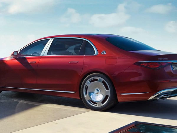 Maybach tiết lộ chiếc xe hybrid đầu tiên