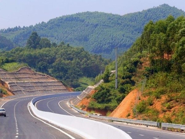 Đầu tư Dự án nâng cấp Quốc lộ 4B đoạn Km 18 - Km 80, tỉnh Lạng Sơn