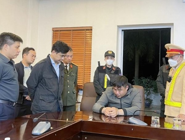 Kẻ tông trọng thương CSGT bị khởi tố tội giết người 