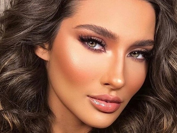 Người đẹp Brazil đăng quang Miss Charm 2023