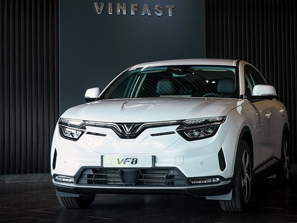 VinFast triệu hồi 2.781 xe VF 8 do lỗi phanh